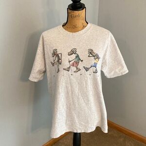 NWOT Light Gray Tee with Joe Hikers Characters (Arizona) Graphic Women Size XL
